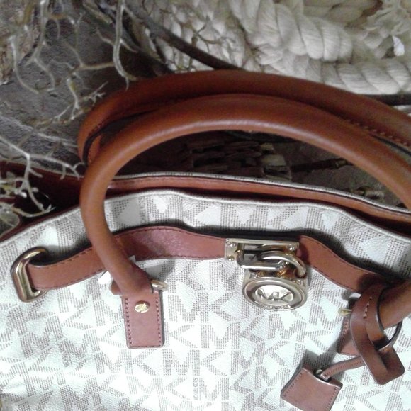 Michael Kors XL White Hamilton Large Tote**MINT** - Picture 3 of 5